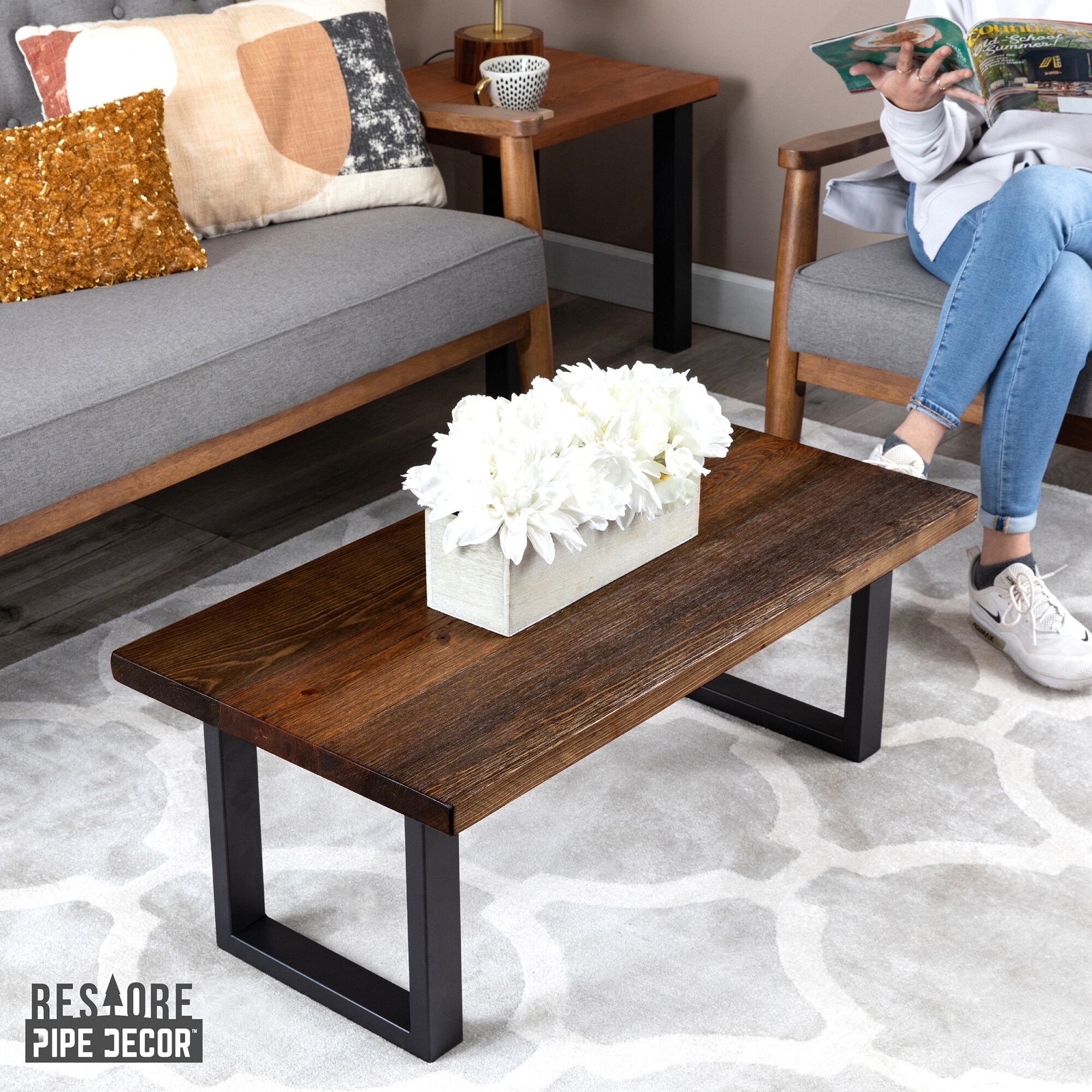 PIPE DECOR Solid Reclaimed Wood Coffee Table with 2 Matte Black