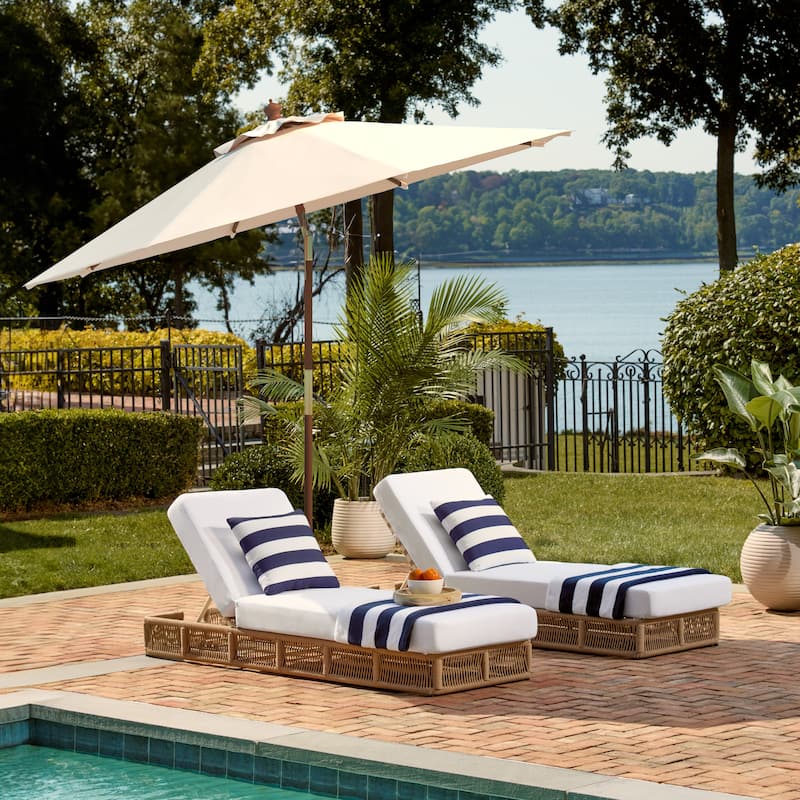 SAFAVIEH Zlatana 9 Ft Wooden Outdoor Umbrella