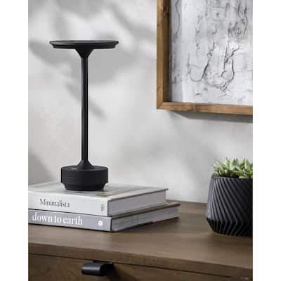 Livabliss Furnas Traditional Accent Table Lamp