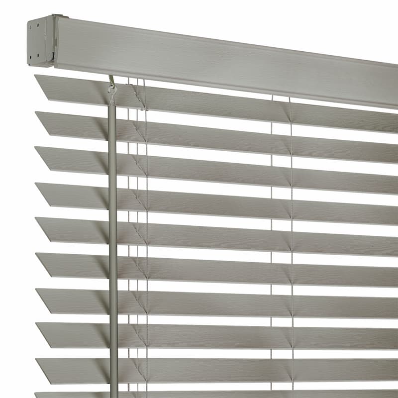 Cordless GII Madera Falsa 2" Faux Wood Blind