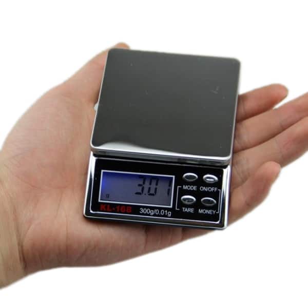 https://ak1.ostkcdn.com/images/products/is/images/direct/c27c95d1e19db3ba6b052ca4f1161fee3b8b9e14/Precision-Kitchen-digital-Scale-2000g-0.1g-KL-169.jpg?impolicy=medium
