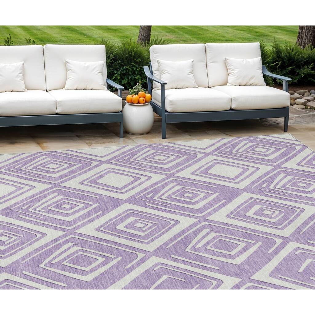 HomeRoots Geometric Transitional Rectangle Outdoor Rug
