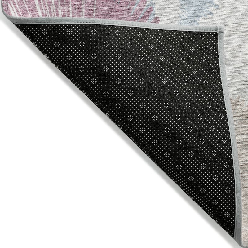 Machine Washable Indoor/Outdoor Modern Floral Chantille Rug