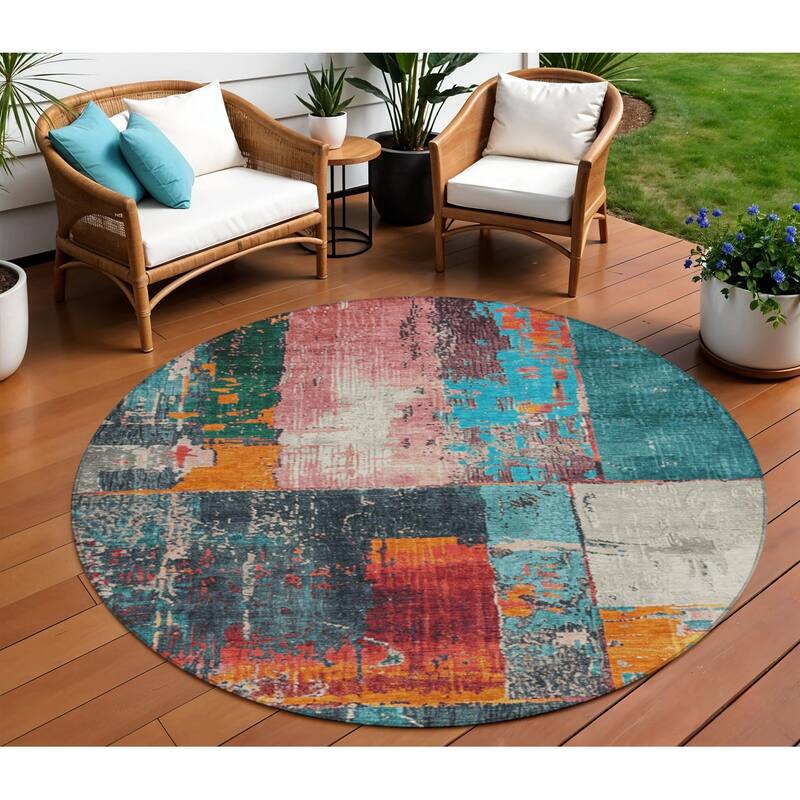 HomeRoots Abstract Transitional Rectangle Outdoor Rug - 8' Round