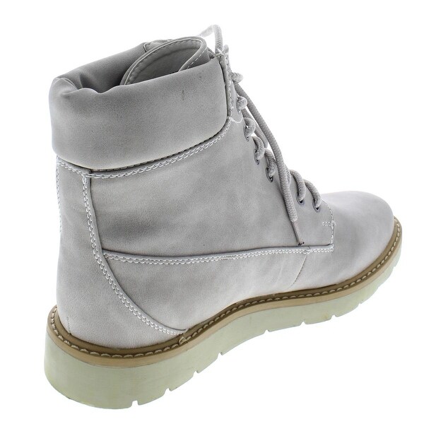 cliffs by white mountain marissa