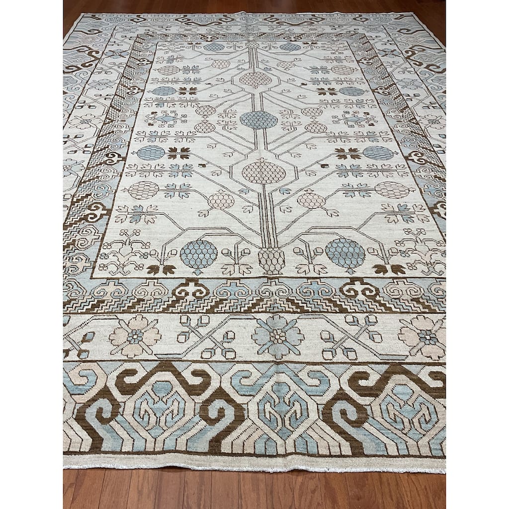 HERAT ORIENTAL Handmade Khotan Wool Rug - 10'1" x 13'11"