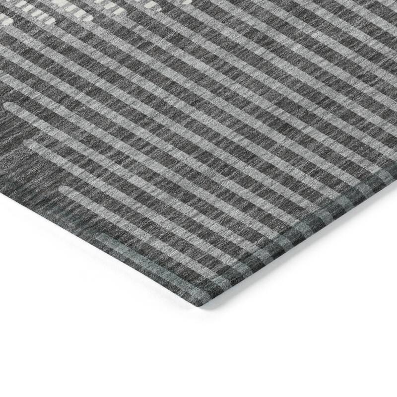 HomeRoots Geometric Transitional Rectangle Outdoor Rug