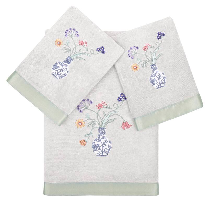 Authentic Hotel and Spa 100% Turkish Cotton Stella 3PC Embellished Towel Set - Silver