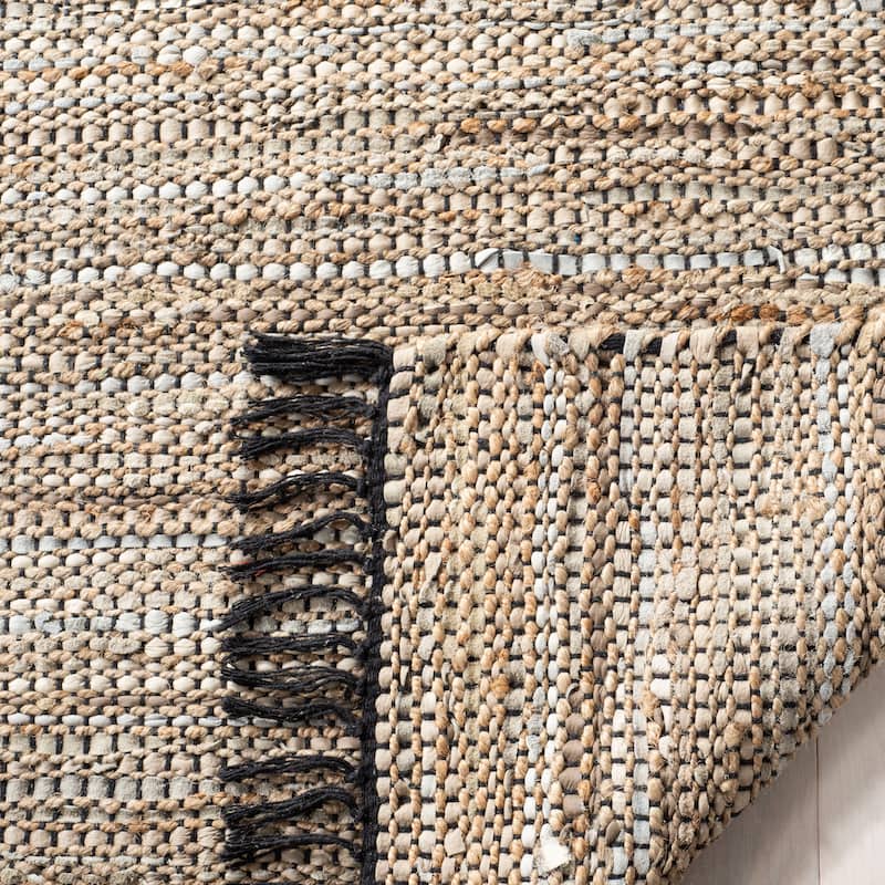 SAFAVIEH Handmade Anjela Leather Boho Stripe Area Rug