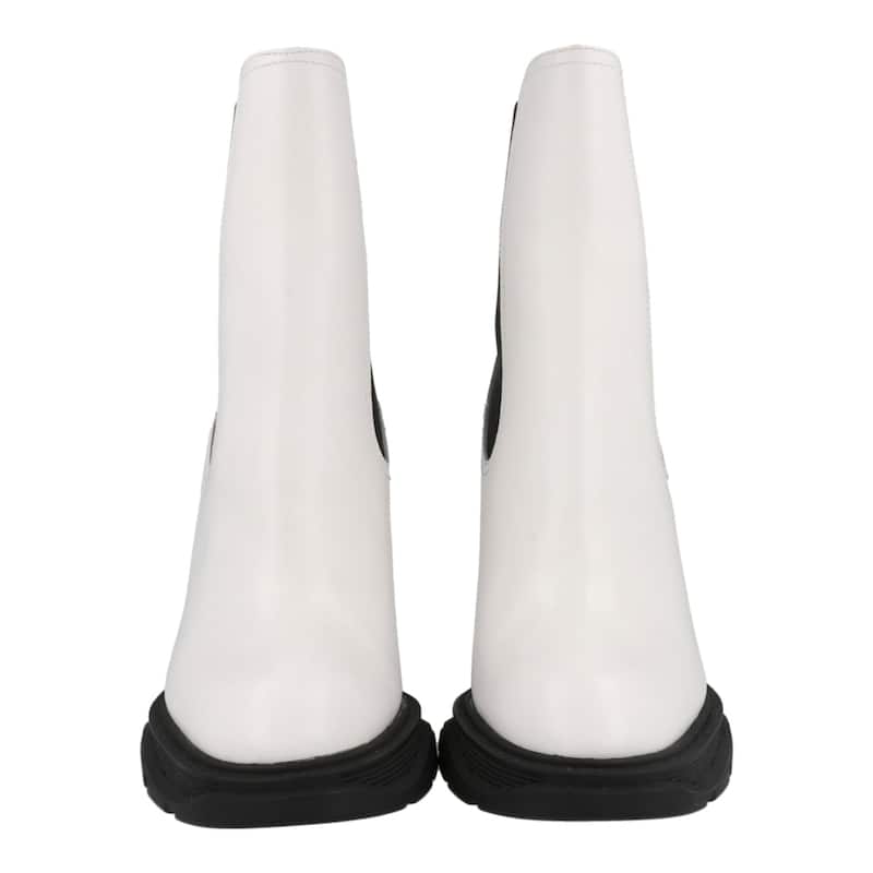 Alexander McQueen Leather Heeled Chelsea Boots