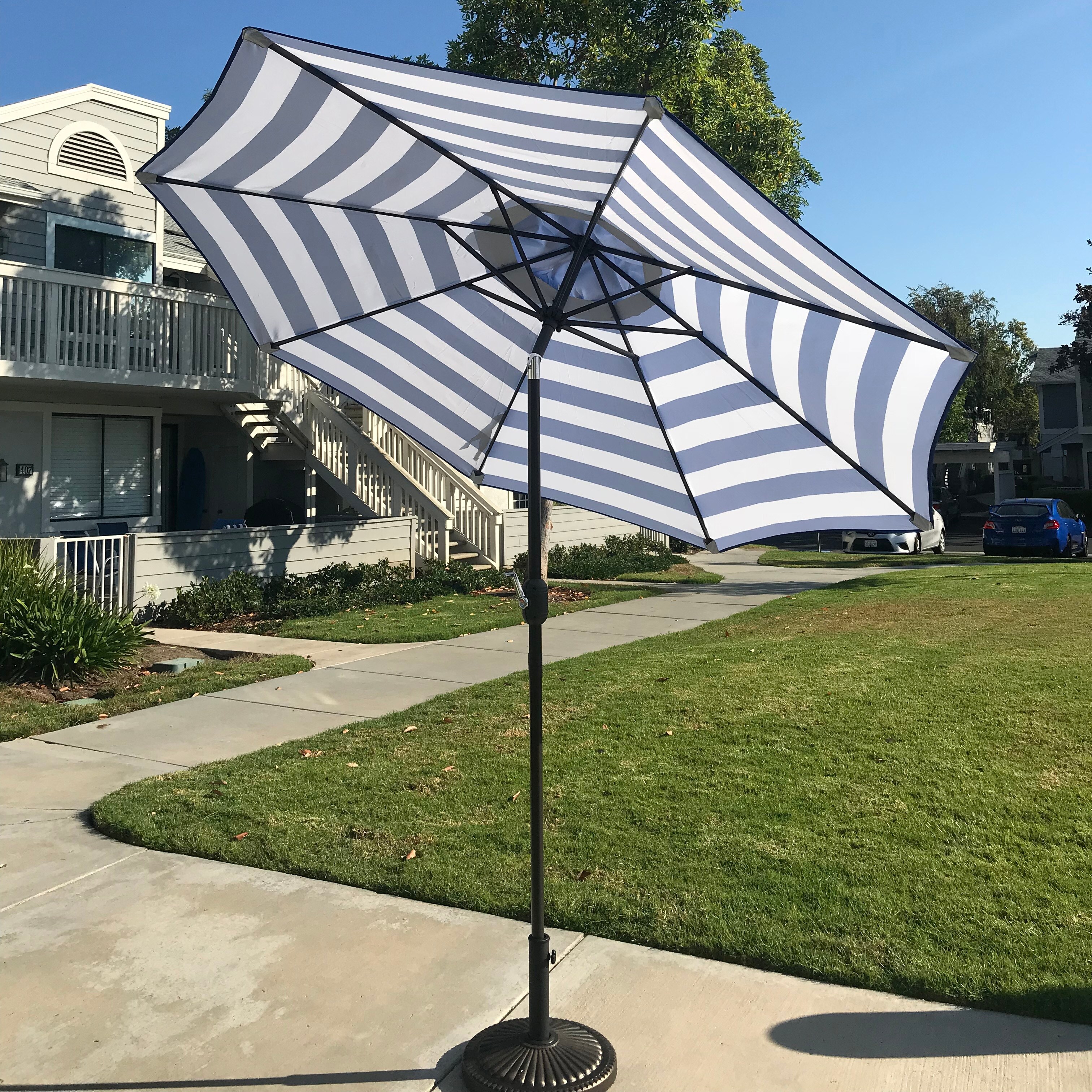 Shop Black Friday Deals On Davee Furniture 9 Feet Blue White Strip Patio Umbrella With Tilt And Crank Overstock 31830845