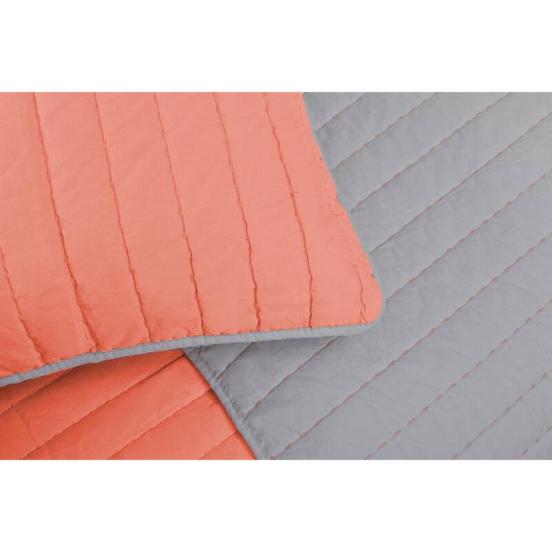 Superior Solid Cotton Reversible Farmhouse Quilt and Sham Set