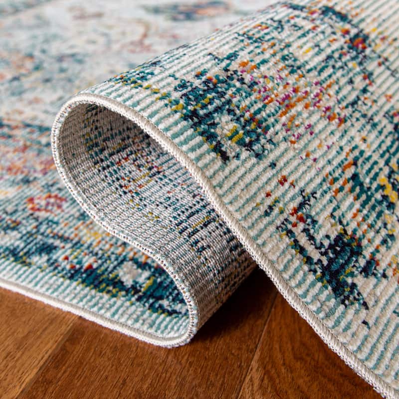 SAFAVIEH Crystal Jaruska Vintage Oriental Rug