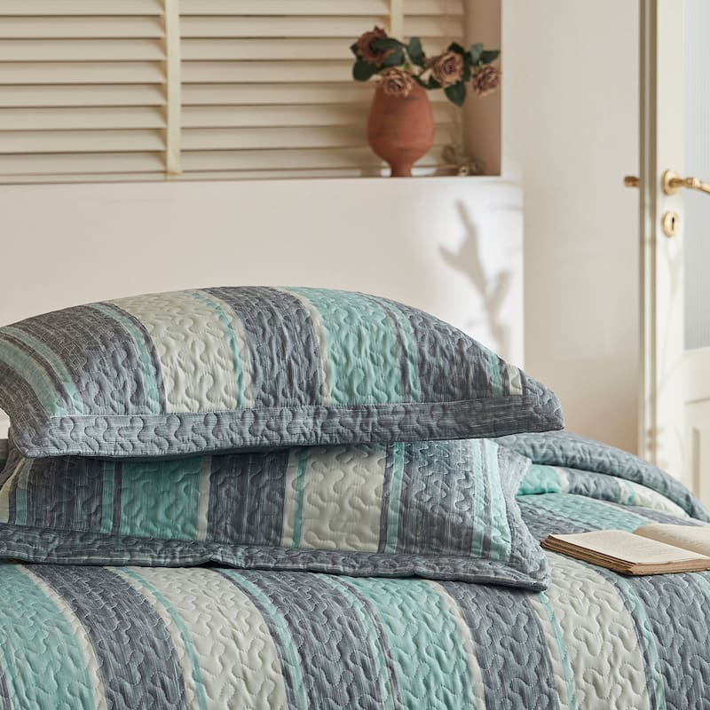 3 Pcs Lightweight Striped Quilt Bedspread Set