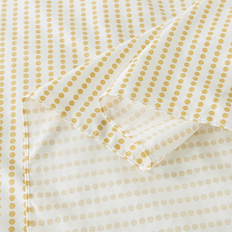 Dot Bedspread with 30" Ruffled Skirt Shabby Chic Farmhouse Style