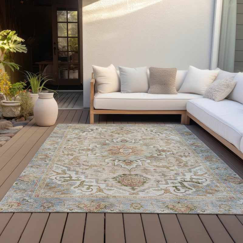 Machine Washable Indoor/Outdoor Traditional Vintage Chantille Rug - Beige - 10' x 14'