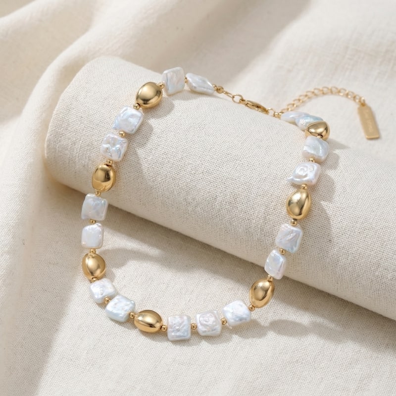 Bliss Diamond Pina Square Pearl Yellow Gold Necklace