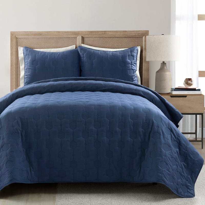 Lush Decor Hexagon Honeycomb Embroidered Textured Cotton Quilt - Navy - King