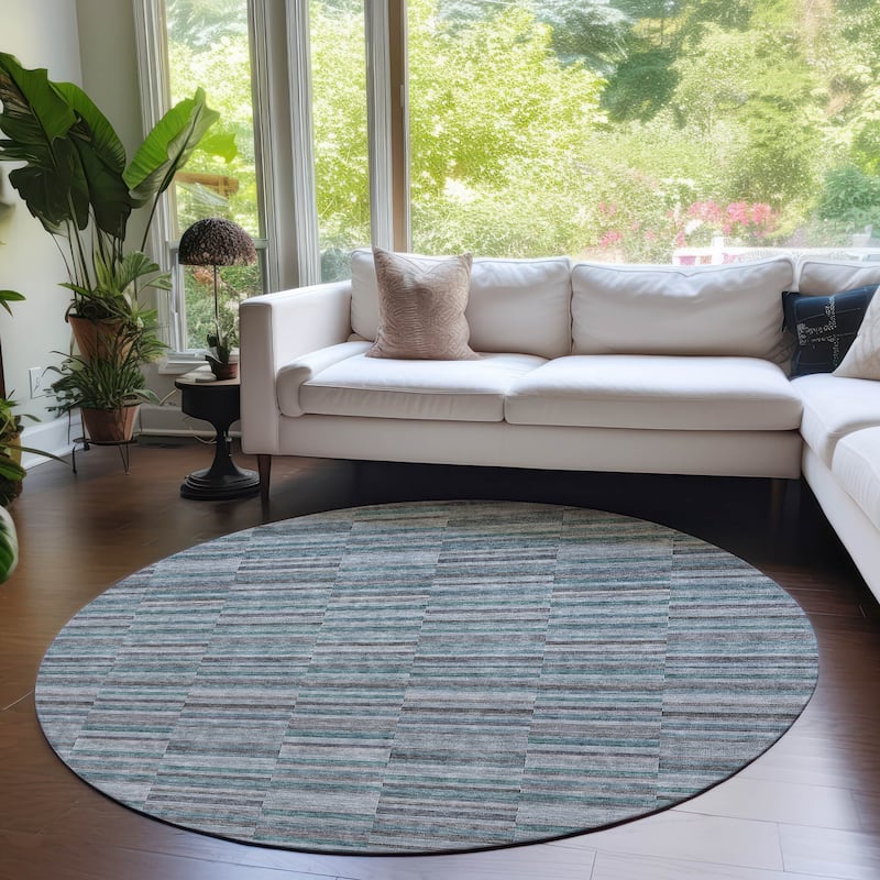Machine Washable Indoor/ Outdoor Chantille Contemporary Geo Rug