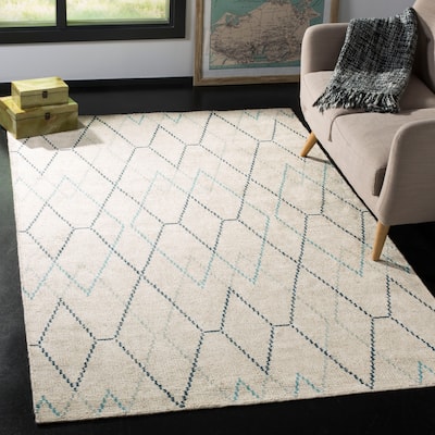 SAFAVIEH Hand-knotted Stone Wash Nairi Modern Wool Rug
