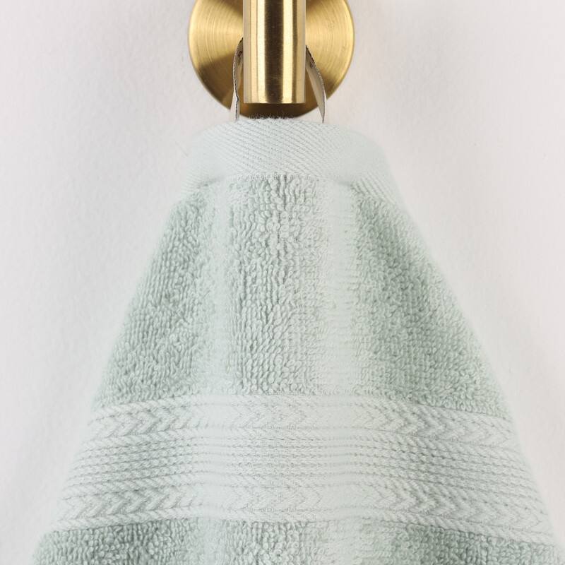 Superior Eco-Friendly Cotton 8-Piece Towel Set