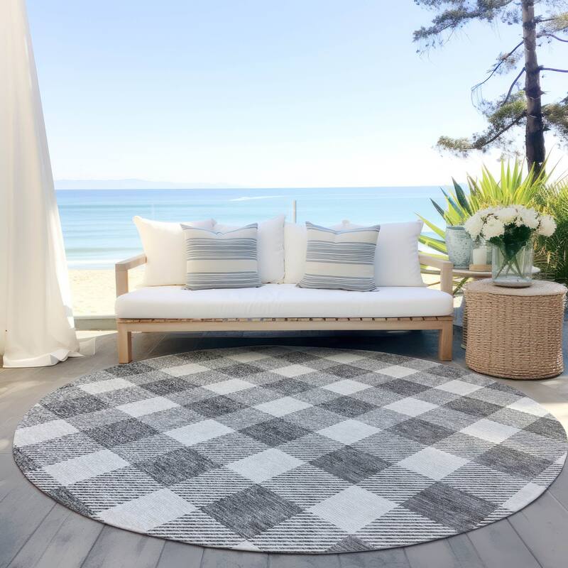 Machine Washable Indoor/ Outdoor Chantille Plaid Rug - Gray - 8' x 8'