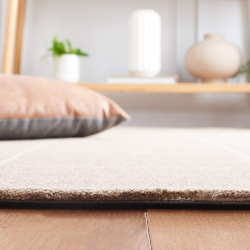 Martha Stewart by SAFAVIEH Alessya Checkered Grid Wool Rug