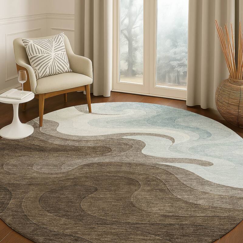 Machine Washable Indoor/ Outdoor Modern Dejuan Chantille Rug