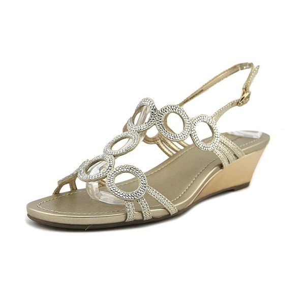 Shop Bandolino Womens Giani Open Toe Special Occasion Slingback Sandals ...