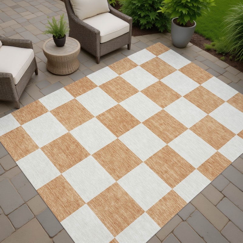Machine Washable Indoor/ Outdoor Modern Checker Chantille Rug - Copper - 5' x 7'6"