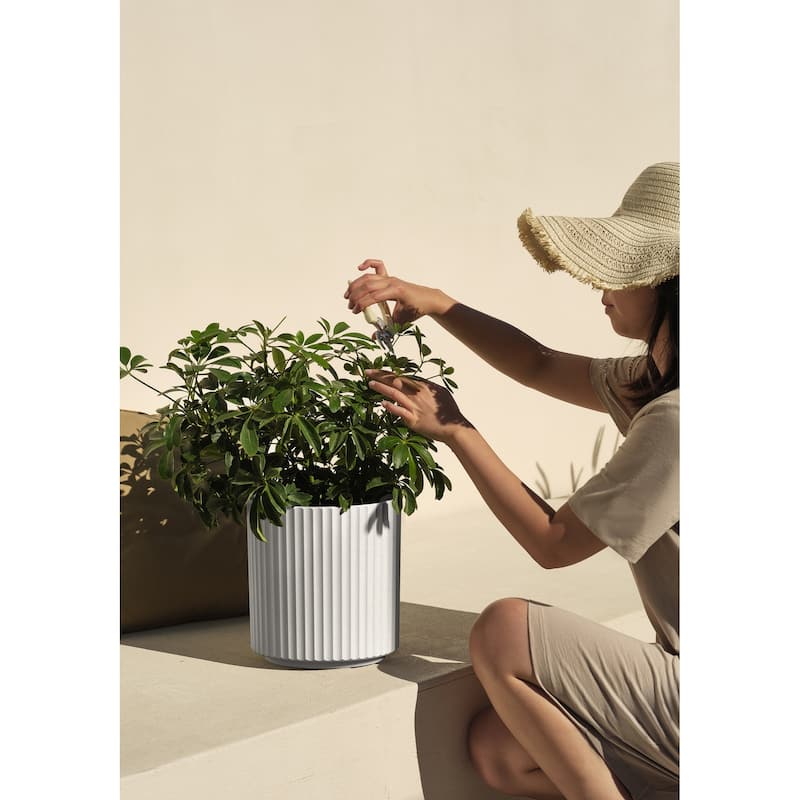 Veradek Demi Series Demi Round Planter