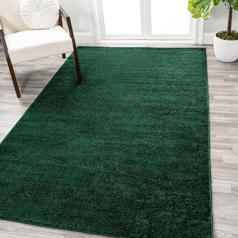 JONATHAN Y Tumbling Solid Low-Pile Area Rug - 6 X 9 - Emerald