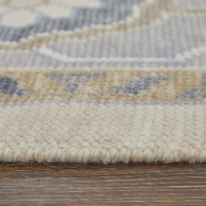 HomeRoots Floral Bohemian Rectangle Area Rug - 66.00 in. x 42.00 in. x 0.20 in.