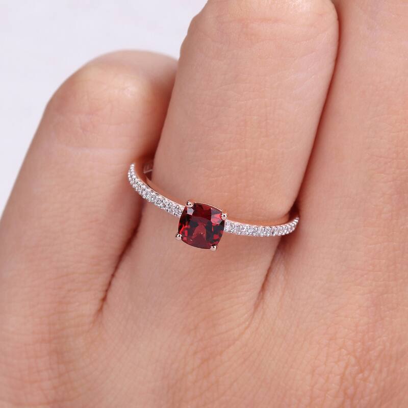 Miadora 10k Rose Gold Cushion-cut Garnet and 1/10ct TDW Diamond Birthstone Ring