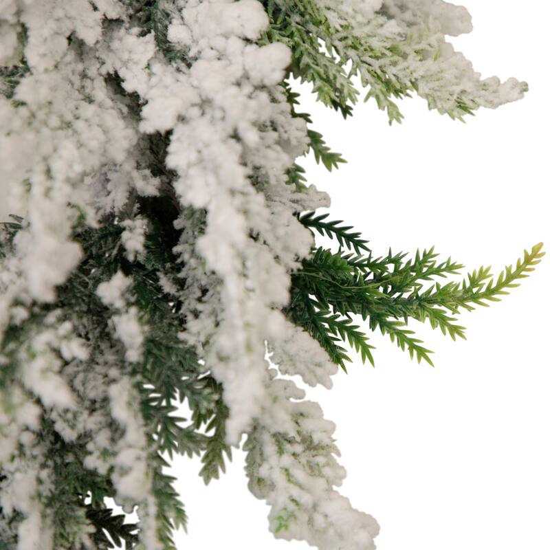 Heavily Flocked Artificial Pine Christmas Wreath