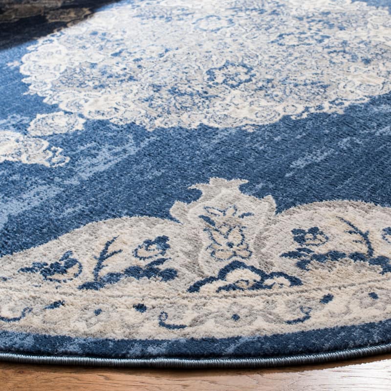 SAFAVIEH Brentwood Coralyne Traditional Oriental Rug