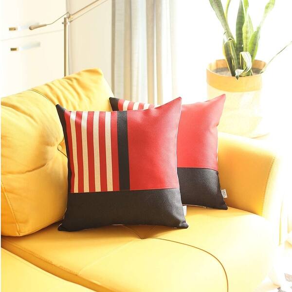 Set Of 2 Red And Black Printed Pillow Covers Set Of 2 Red And Black Printed Pillow Covers