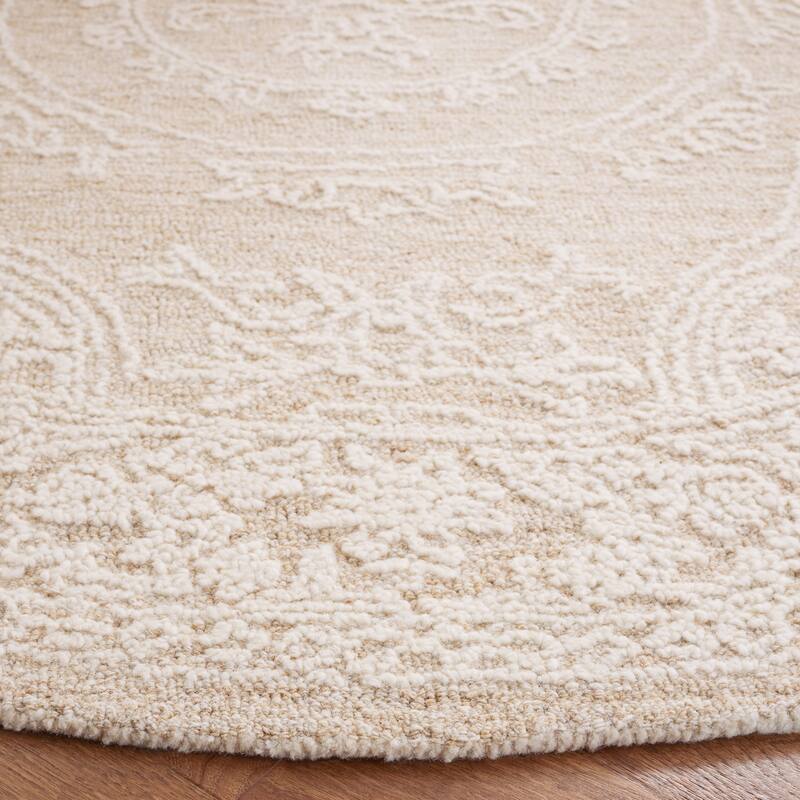 SAFAVIEH Handmade Abstract Sascha Medallion Wool Rug