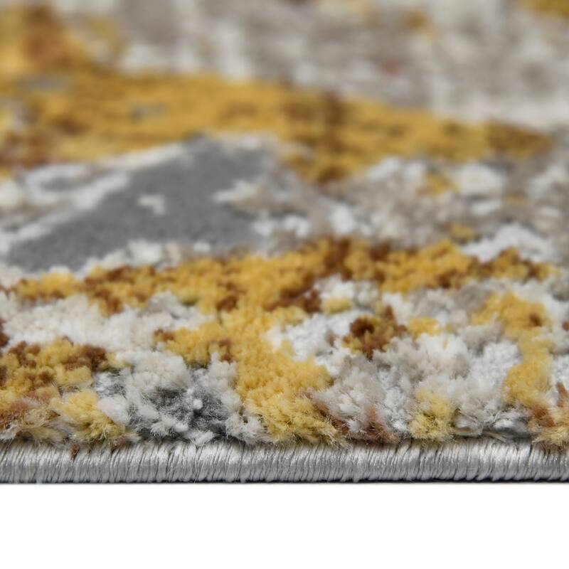 Sylvia Gracielle Ivory/Gray Polyester Blend Performance Area Rug