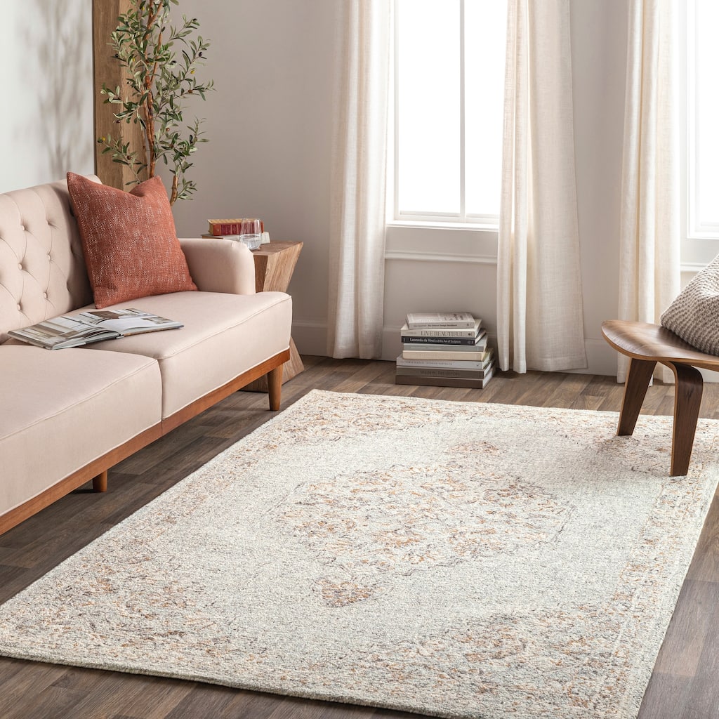 Pihu Handmade Traditional Medallion Wool Blend Area Rug