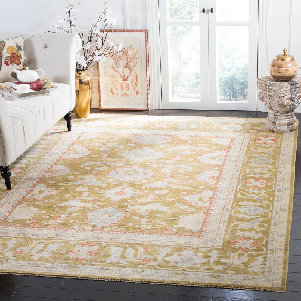 SAFAVIEH Couture Hand-knotted Sultanabad Anemarie Traditional Oriental Wool Rug
