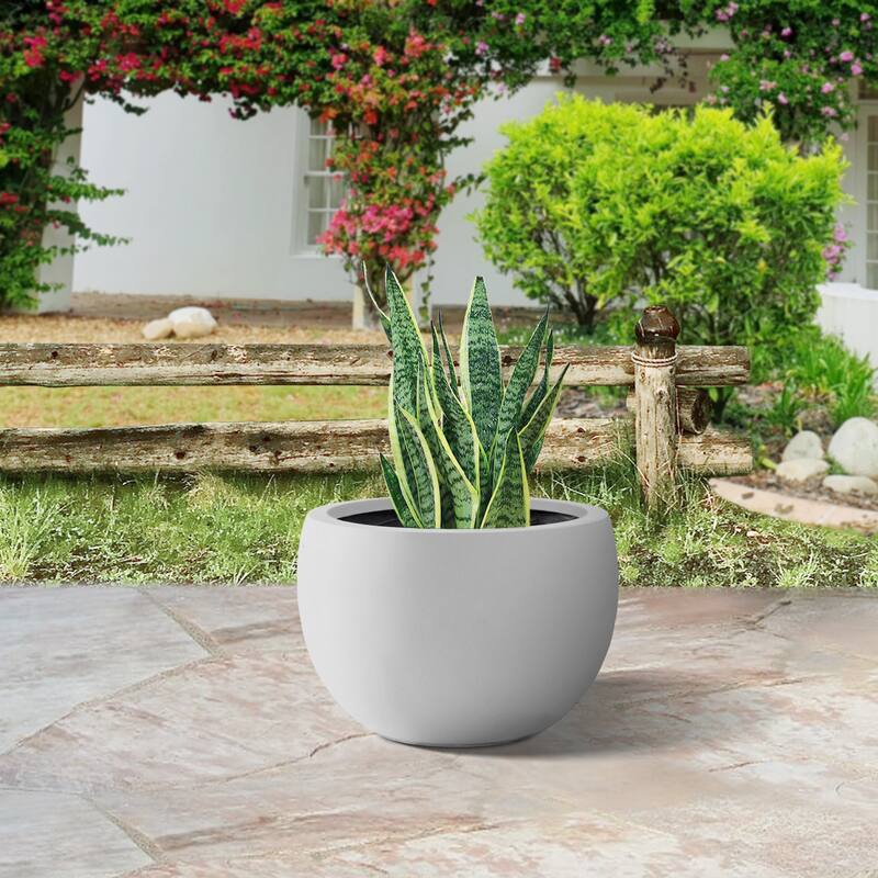Plantara 20" D Round Solid White Concrete Planter pot, Outdoor Planter with Drainage Hole, Modern Flower pot for Home