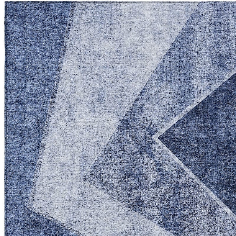 HomeRoots Geometric Transitional Rectangle Outdoor Rug