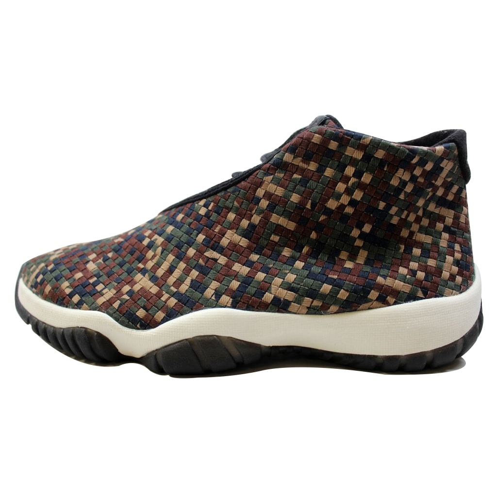 jordan future size 7