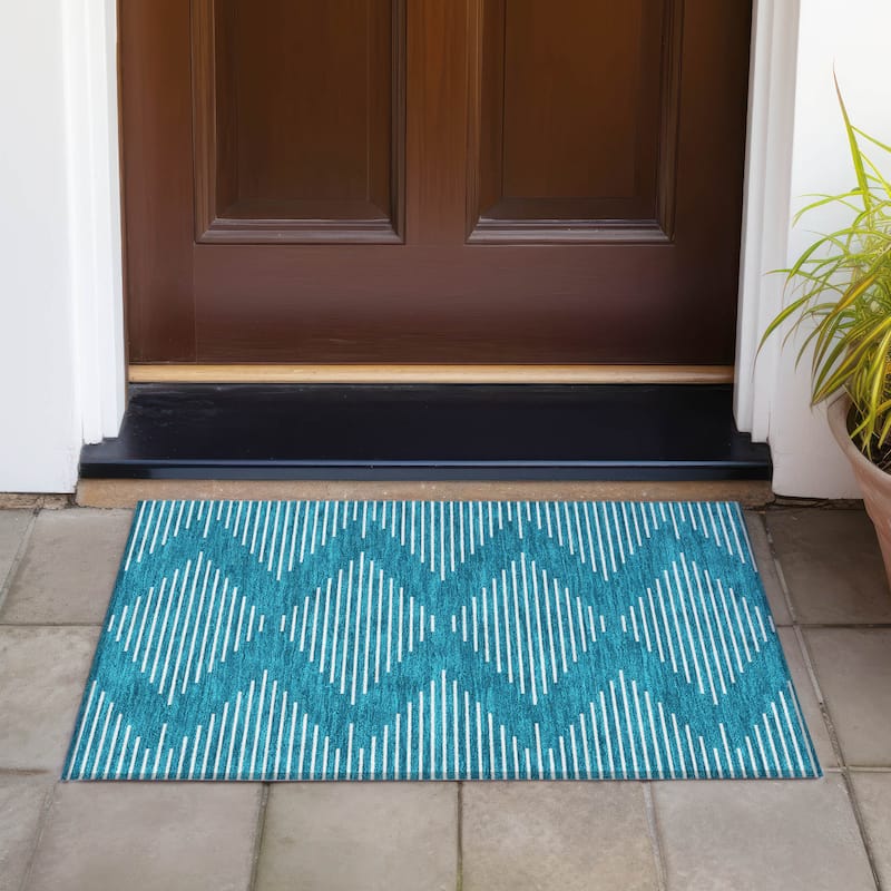 Machine Washable Indoor/ Outdoor Modern Stripe Chantille Rug - Teal - 1'8" x 2'6"