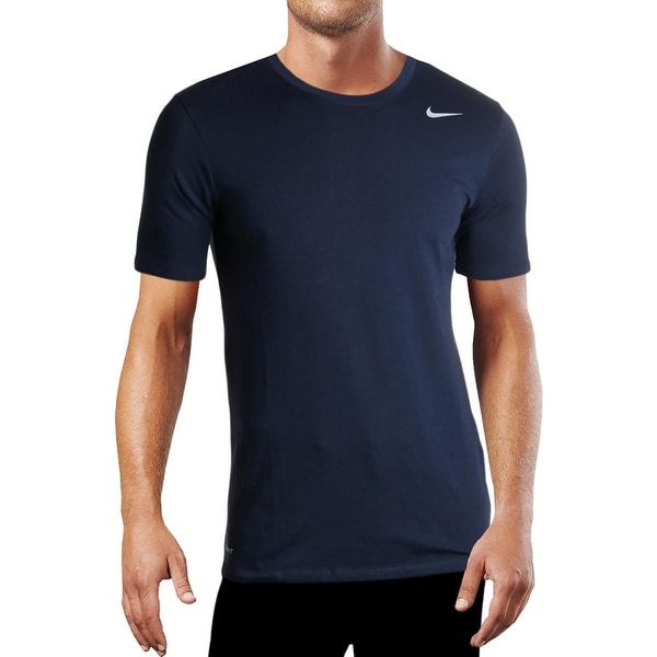 nike t shirt athletic cut