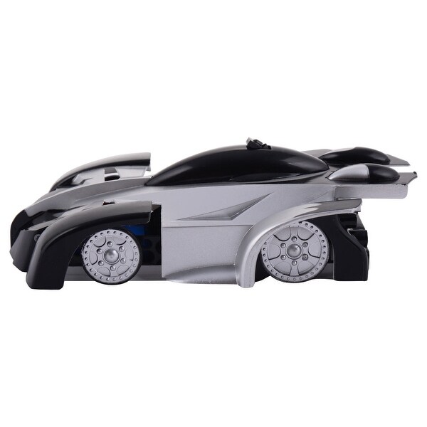climber wall racer