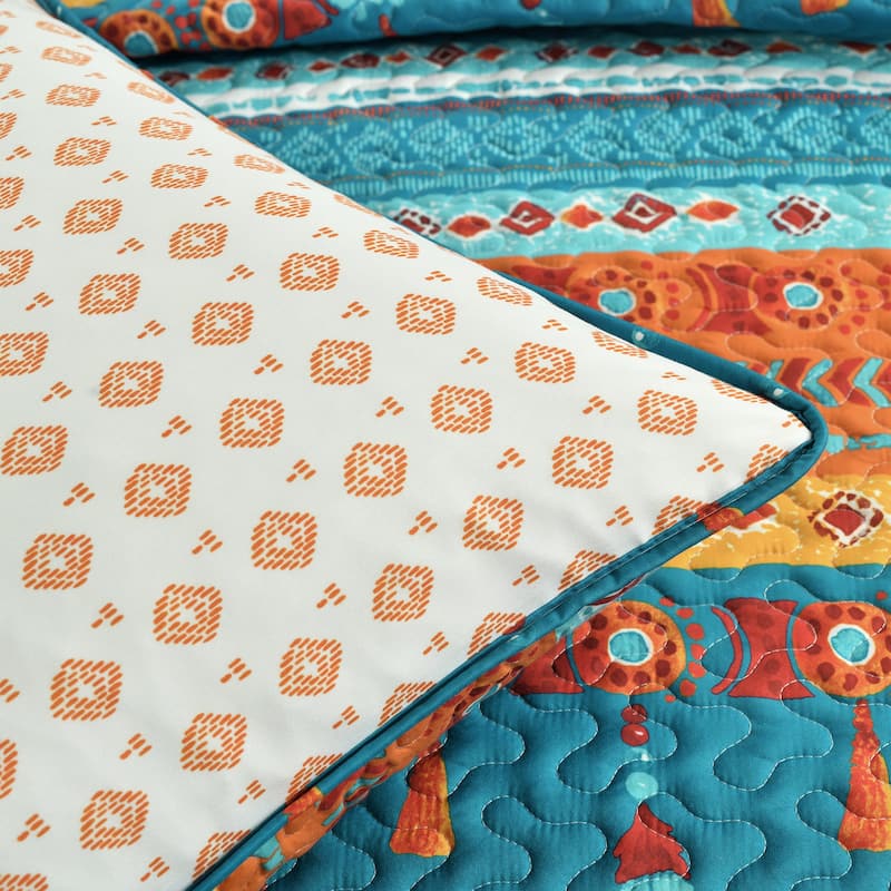 Lush Decor Boho Watercolor Border Quilt Set