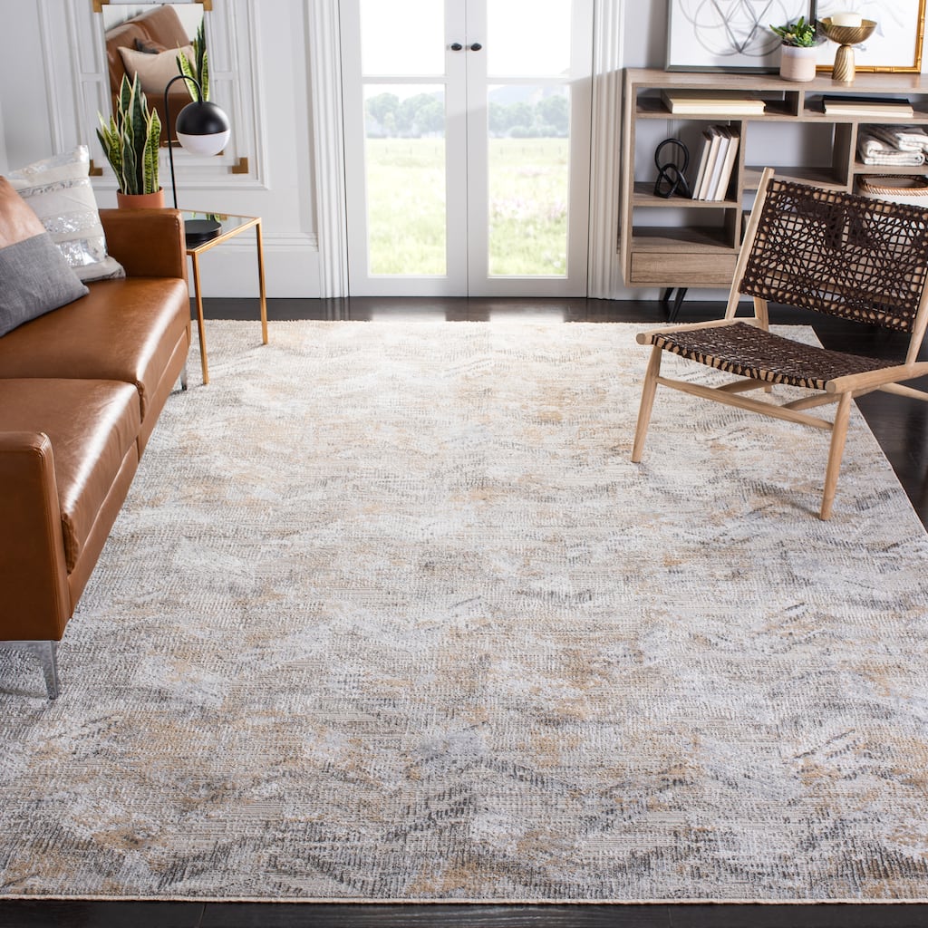 SAFAVIEH Princeton Fleta Distressed Viscose Rug