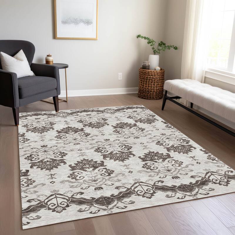 Machine Washable Indoor/ Outdoor Chantille Damask Medallion Rug